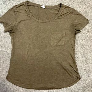 Garage. Short sleeve t-shirt! Lightly worn.